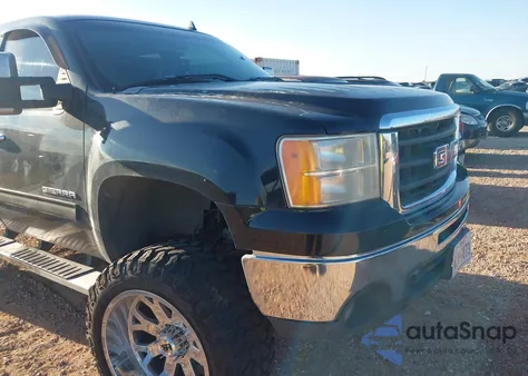 2010 GMC Sierra 1500 Sle z USA, uszkodzony, nr VIN 3GTRKVE37AG102796